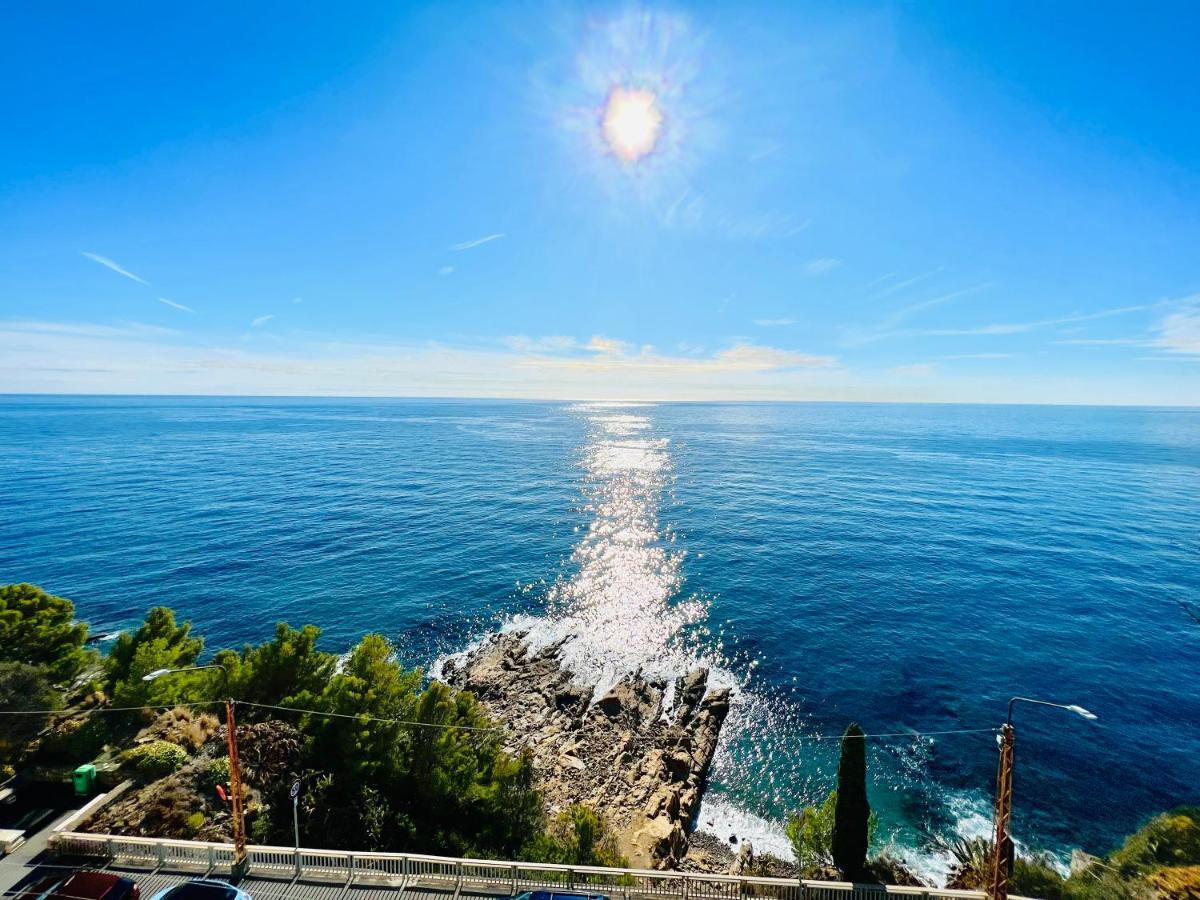Suite Sunset 11 - Fronte Mare Sanremo Eksteriør bilde